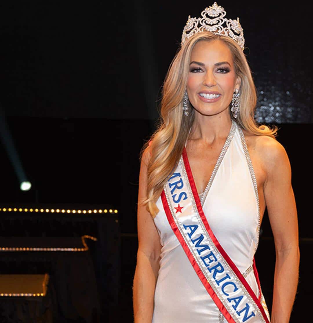 What is the difference between mrs american and mrs america? - All